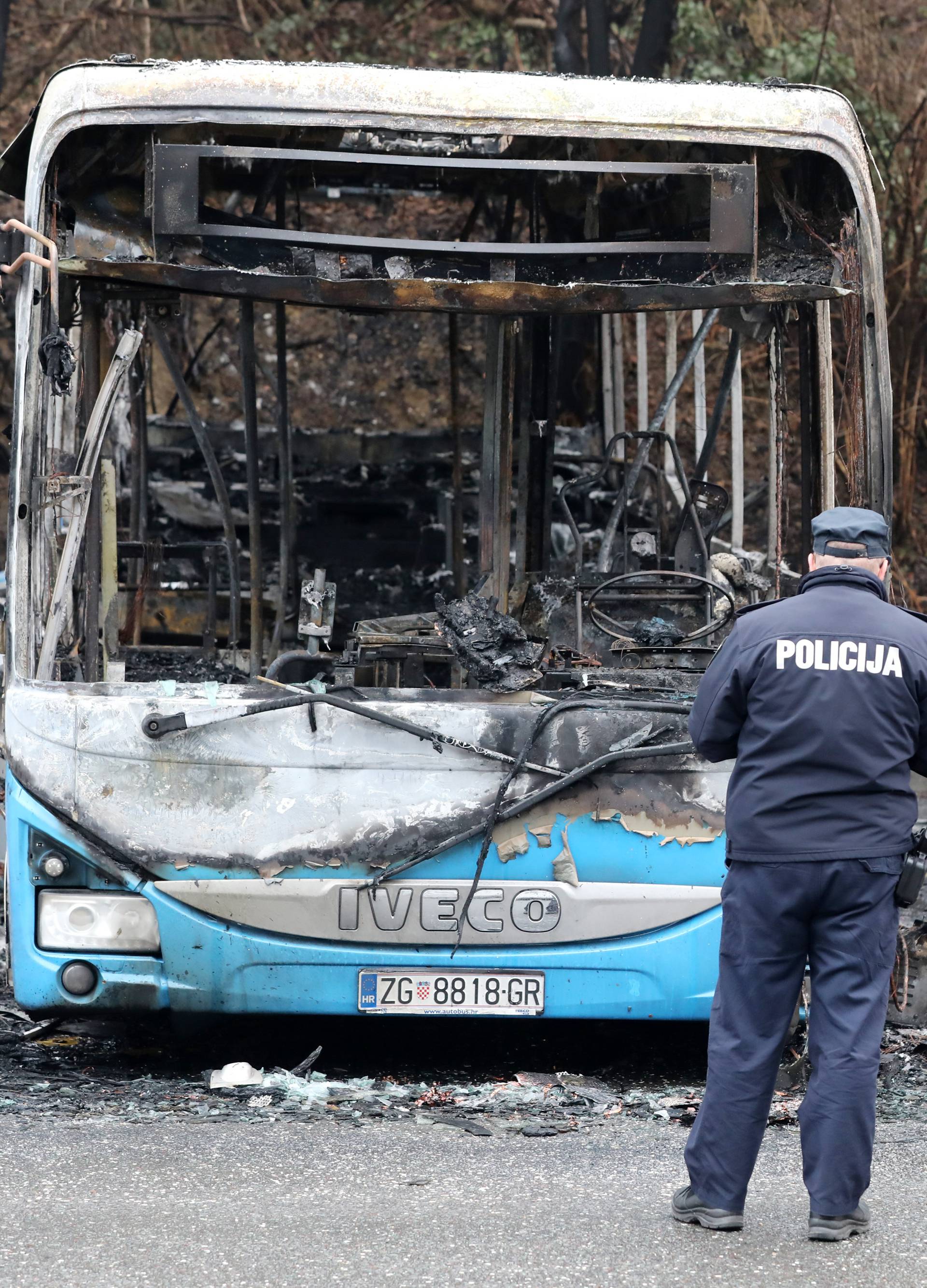 Zagreb: Na Å estinama izgorio autobus ZET-a