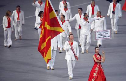 Makedoncima upala policija zbog 'tibetanske zastave'