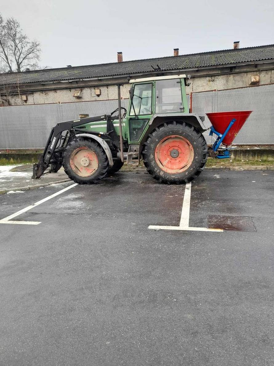 Što reći... koju posluku porati? Pogledajte bisera iz Zagreba i kako je parkirao svoj BMW...