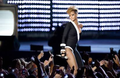 Polugola i seksi Rihanna u Miamiju oduševila fanove