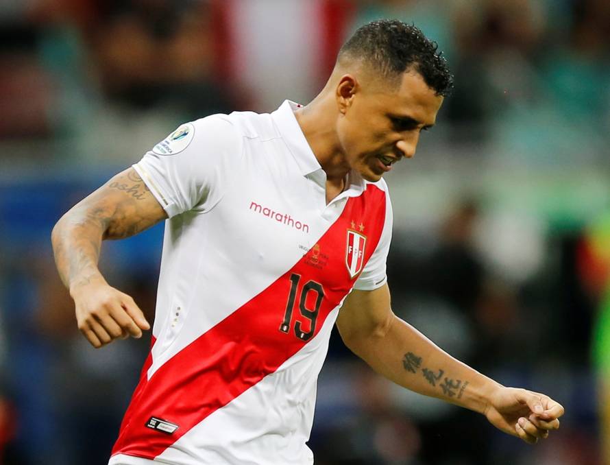 Suárez tragičar Urugvaja: Peru senzacionalni polufinalist Cope