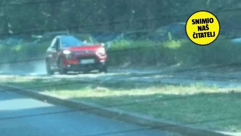 NEVJEROJATNO Pogledajte kako u ZG-u voze po tramvajskim tračnicama: 'Nije htjela stati!'