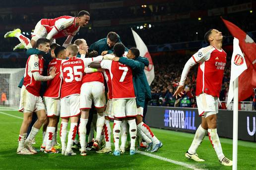 Arsenal prošao u drami penala! Dva Brazilca promašila za Porto