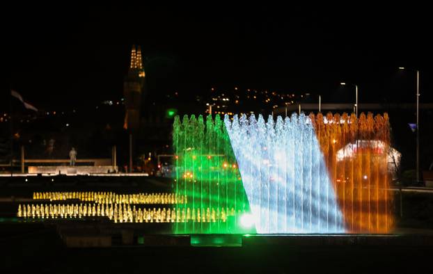 Fontana u bojama Irske zastave povodom dana Sv. Patrika