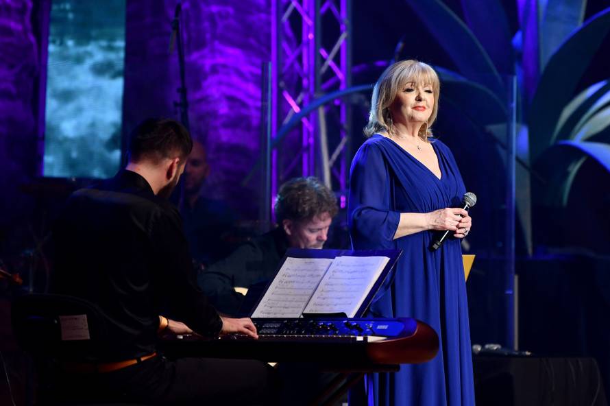 Zagreb: U Lisinskom održan koncert "Tomislav Ivčić - 30 godina nakon" 