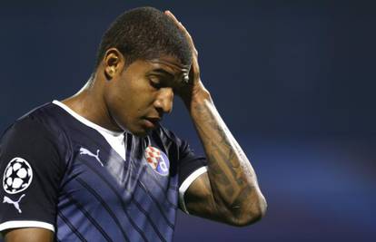 Sammira teško ozlijedili, pukli su mu ligamenti u koljenu?!