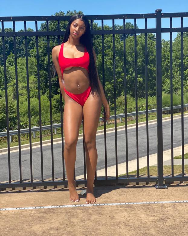 FOTO Dominira u sportu, bori se za prava žena i nosi revije. Ona je definicija košarkaškog anđela