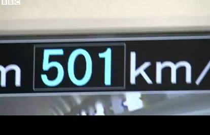 Jurili su čak 502 na sat: Prvi putnici isprobali lebdeći vlak