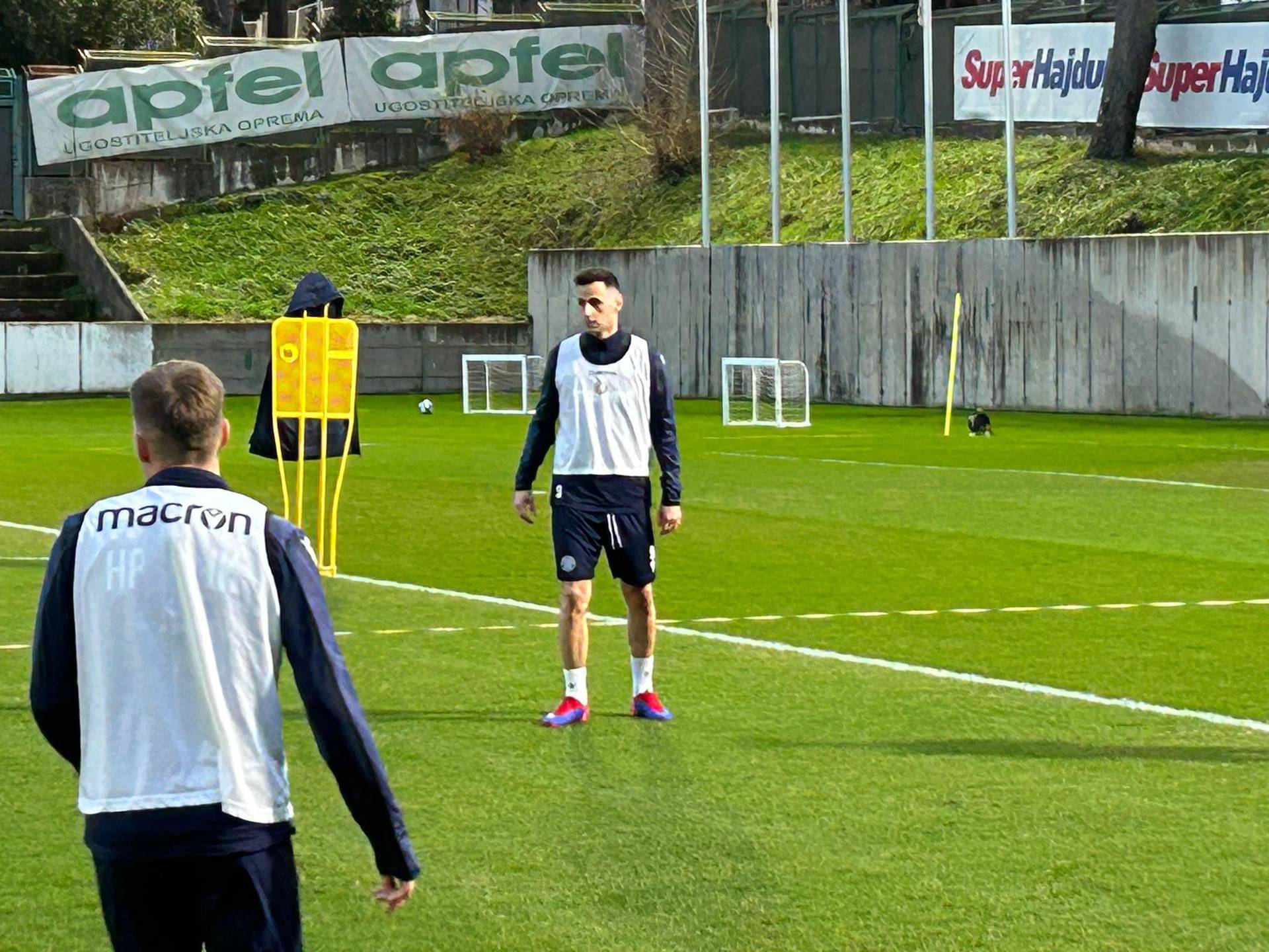 Hajduk krenuo s pripremama za nastavak sezone: Kale igra za 1 euro, s bijelima ostao i Vušković