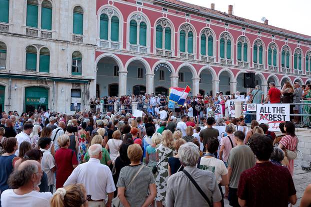 Split: Građani ponovno prosvjeduju protiv broda Moby Drea