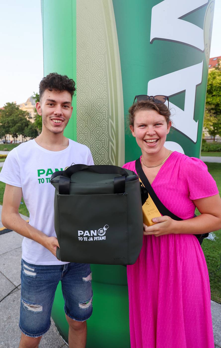 Velika gužva stvorila se u središtu Zagreba: Građani su u redu čekali na zlatne poluge?!