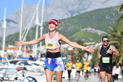 FOTO Ecija Ojdanić osvojila je treće mjesto na polumaratonu: 21 km otrčala za sat i 45 minuta