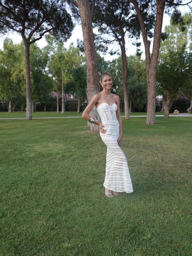 Koga ljubi Atleticov junak? Ona je model i televizijsko lice, a Simeonea opisuje kao smirenog