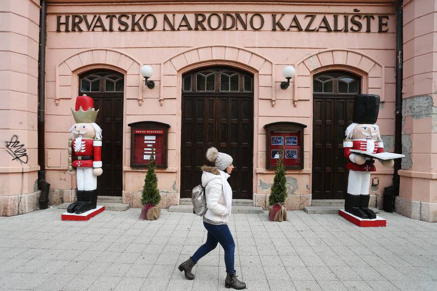 Bilo kuda, Advent svuda: Evo kako izgledaju hrvatski gradovi