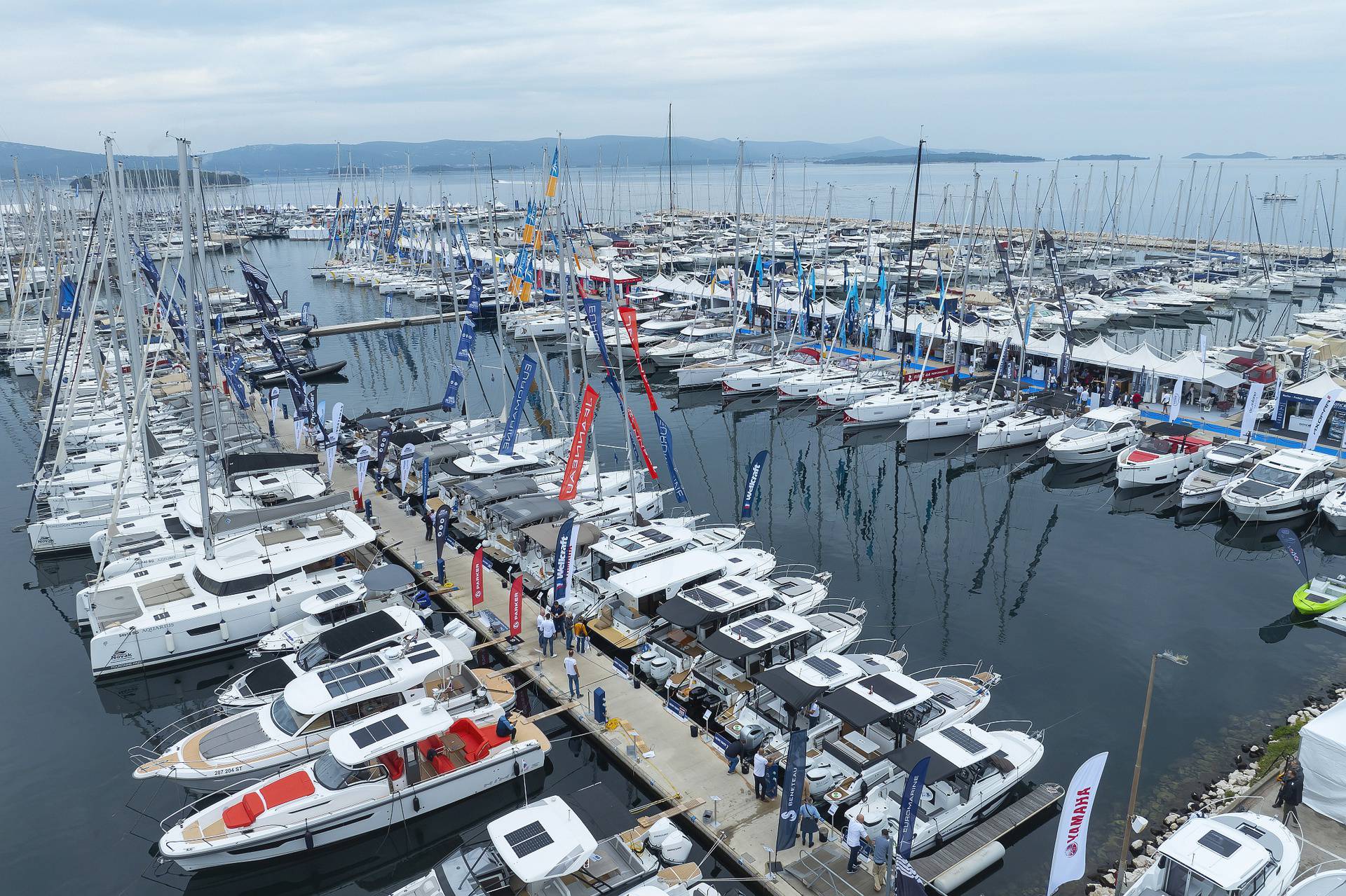 Biograd Boat Show u znaku Duchess modne revije, Izbora za Miss i koncerta Disco Magica