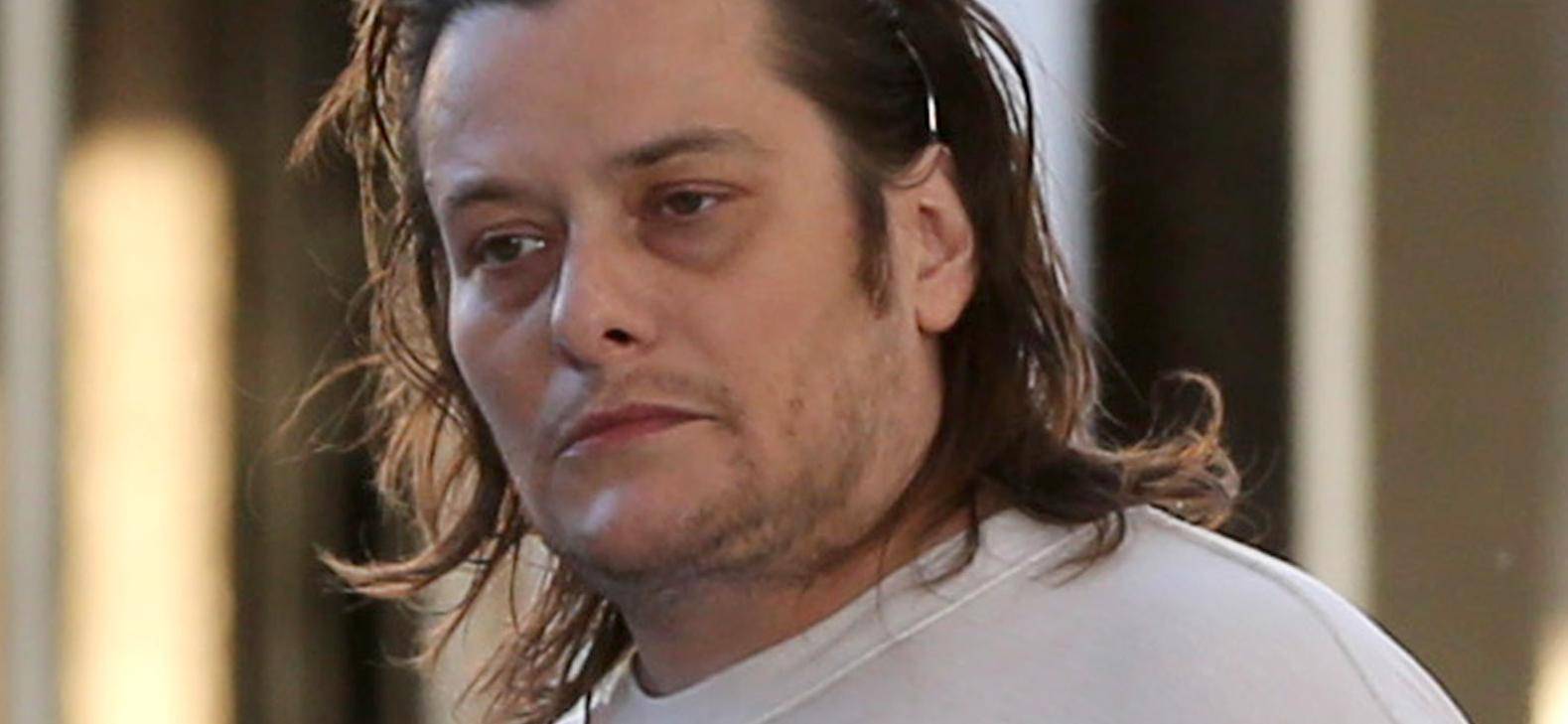 *EXCLUSIVE* Edward Furlong looks worse for wear during a shopping mall trip