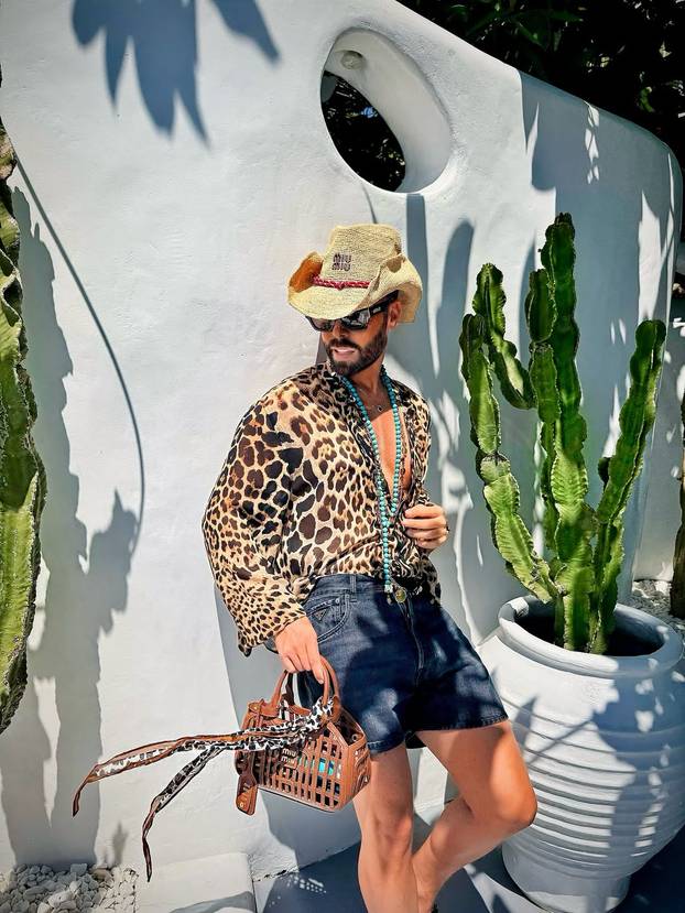 Odmor u stilu Marka Grubnića: Skupe torbice, leopard uzorci i vrela zabava na Mikonosu...
