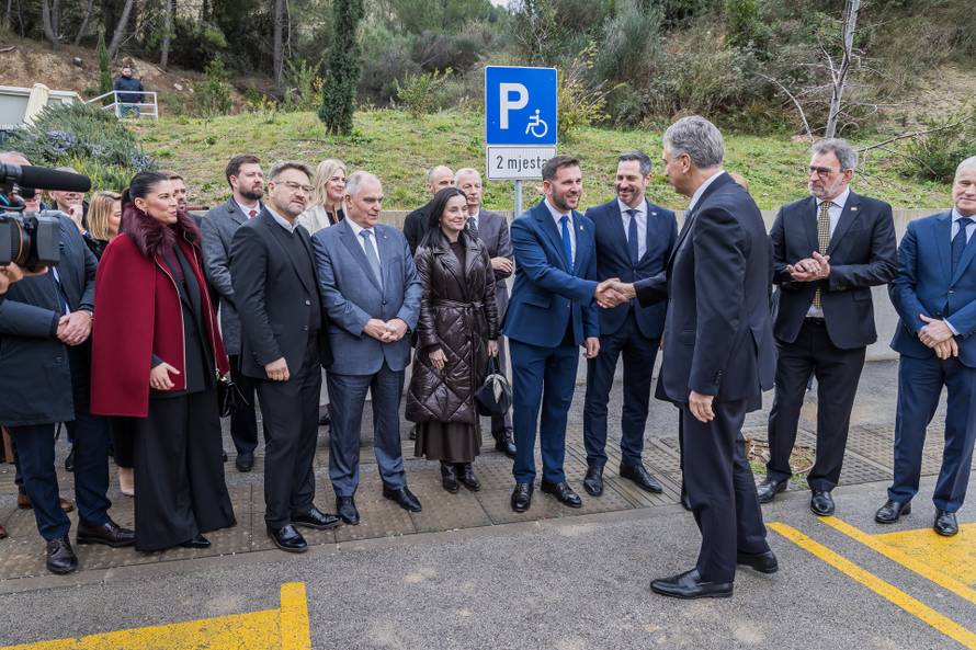 Solin: Andrej Plenković u društvu ministara otvorio je radove na pročistaču vode