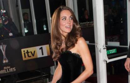 Zabrinula je kraljevsku obitelj: Kate Middleton divi se Angelini 