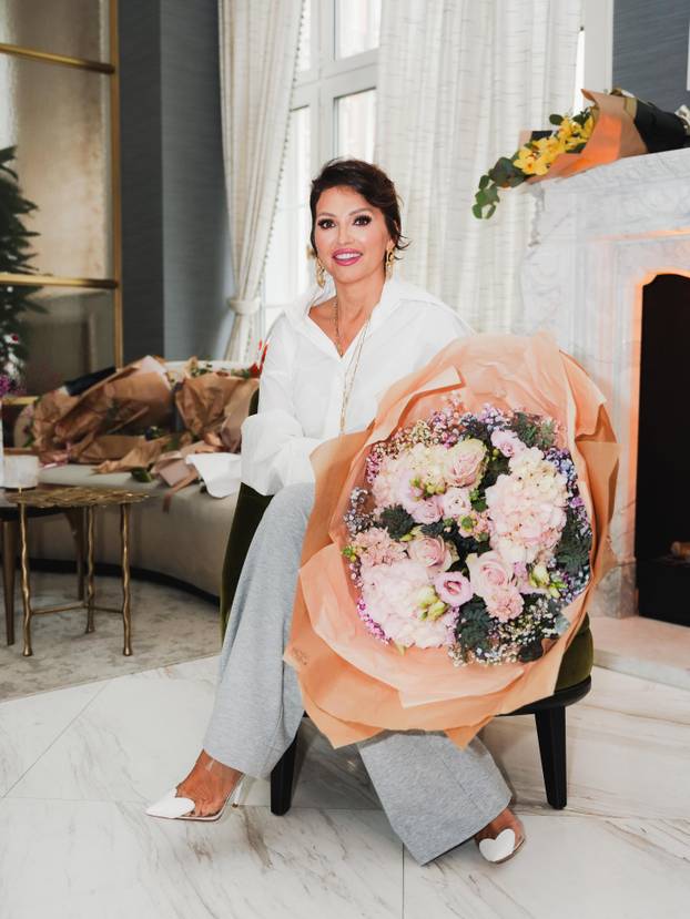 FOTO Nina Badrić nakon 15 godina ima novi album: Evo tko je sve bio na predstavljanju...