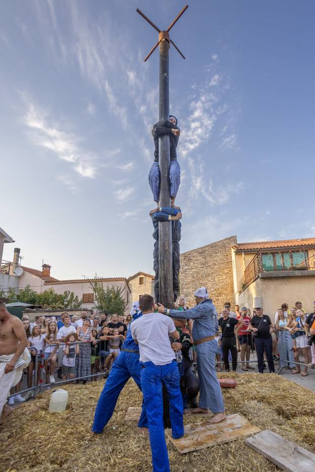 Zabavni program na tradicionalnoj Fešti od puži