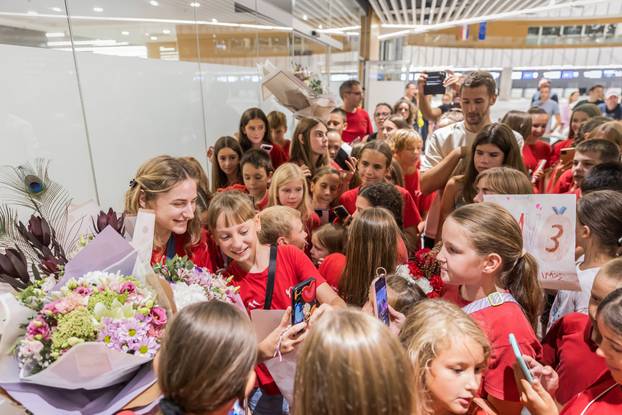Doček olimpijaca u Zračnoj luci Split