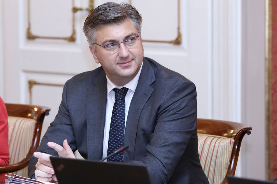 Premijer: Atmosfera u društvu utječe na raspoloženje ljudi