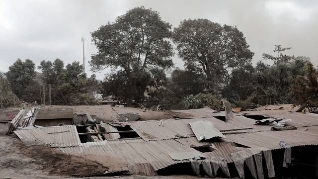 The Wider Image: In volcano's wake, Guatemalan town became a cemetery