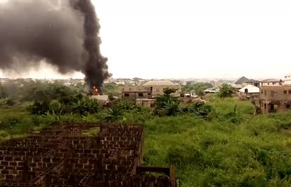 Najmanje 30 ljudi poginulo u Nigeriji, bombom raznijeli most