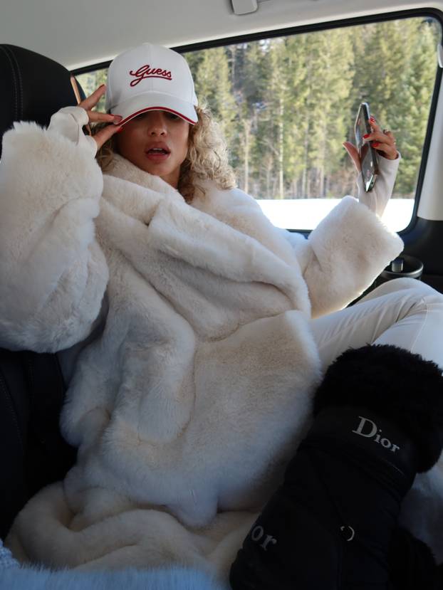 FOTO Jedna je od najtraženijih manekenki svoje generacije - povezivali su je i s Mbappéom