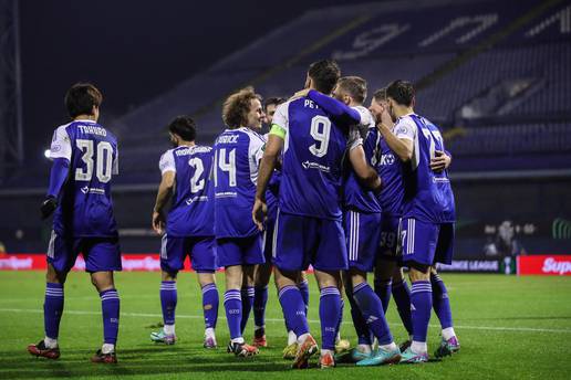 Dinamo - Ballkani 3-0: 'Modri' će prezimiti u Europi! Erupcija Petkovića i Perića za prolaz