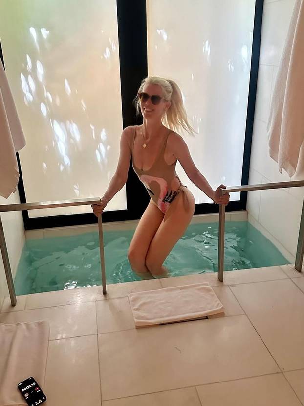 FOTO Ove slavne ljepotice imaju 50+ godina?! Ma nema šanse! Mame uzdahe svojim figurama