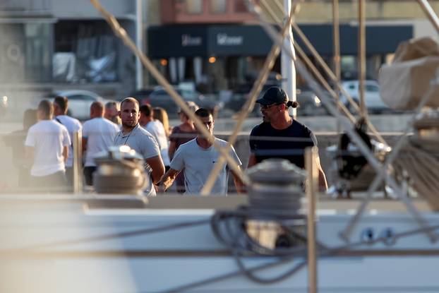EKSKLUZIVNO Zadar: Dani Olmo s djevojkom i prijateljima odmara na luksuznoj jahti