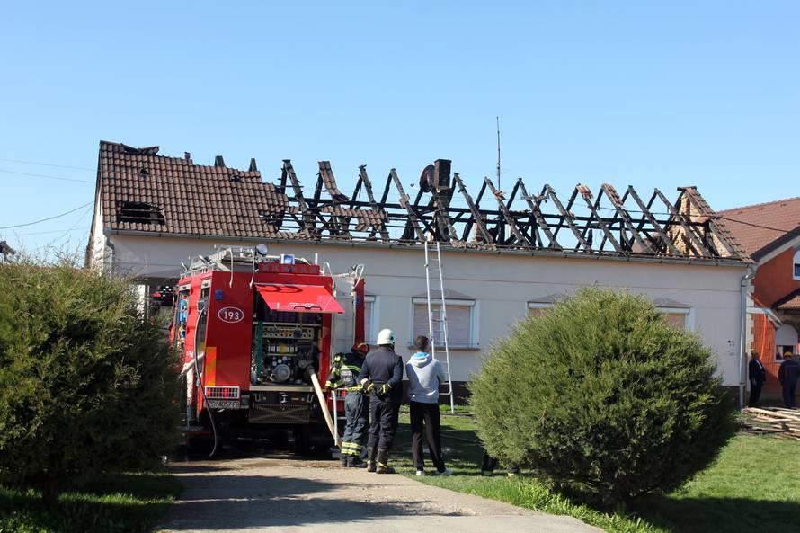 Izgorjelo imanje: 'U 20 minuta nestalo je sve što smo gradili'