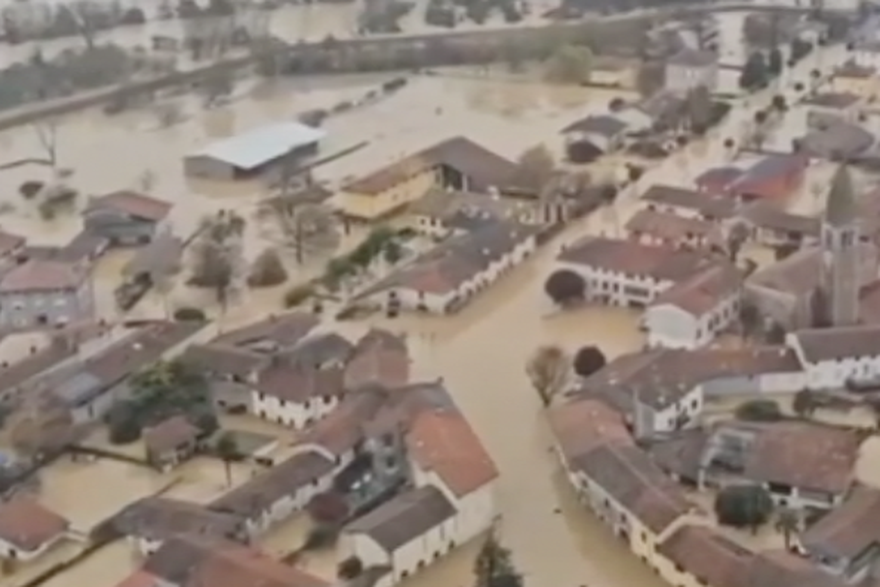Dvoje ljudi nestalo nakon urušavanja kuća na sjeveru Italije