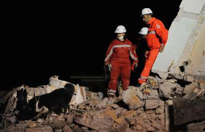 Italija: Novi potres opet je tresao razrušenu L'Aquilu