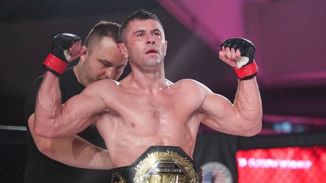Trušček šokirao MMA svijet: Usred Njemačke giljotinom pobijedio mladu zvijezdu