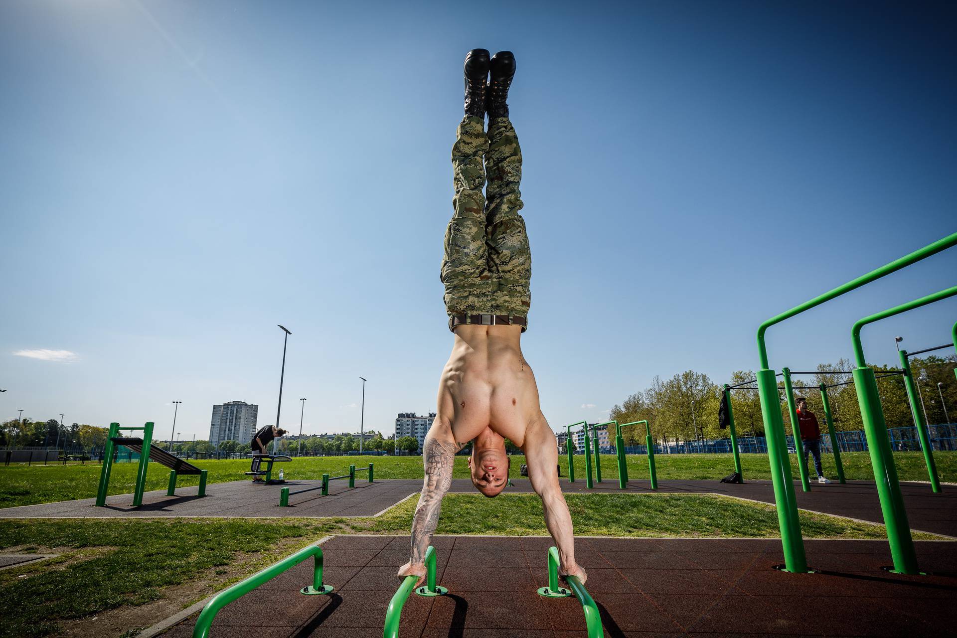 Filip Ščrbak, bivši vojnik, gradi novu karijeru na društvenim mrežama