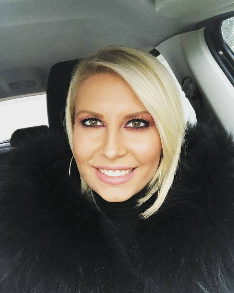 Joksimovićeva žena plakala u eteru zbog tragedije kolegice