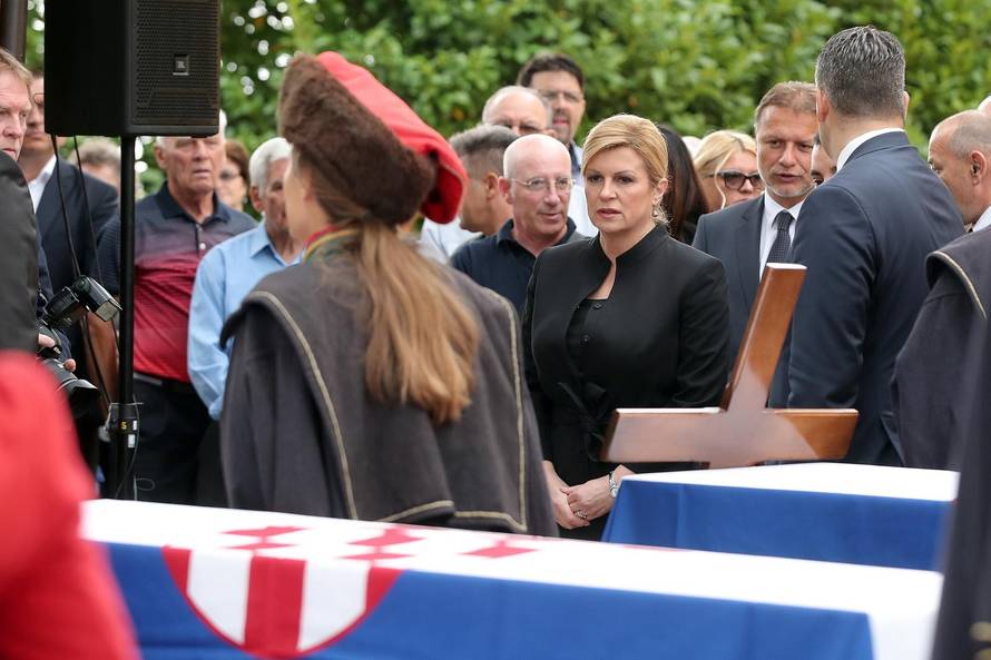 Pokop posmrtnih ostataka 294 Å¾rtve Drugog svjetskog rata i poraÄa ekshumirane u GraÄanima