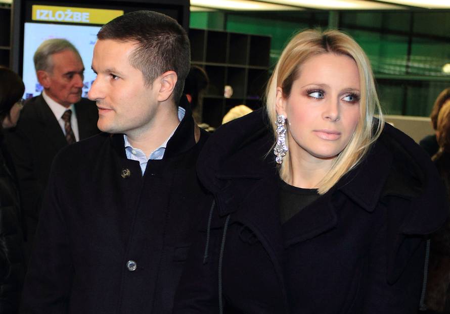 Od šampanjca s Tuđmanom i lente do rastave od Todorića