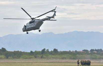 Hrvatska se sprema poslati 14 transportnih helikoptera u Ukrajinu: Najprije idu za Poljsku