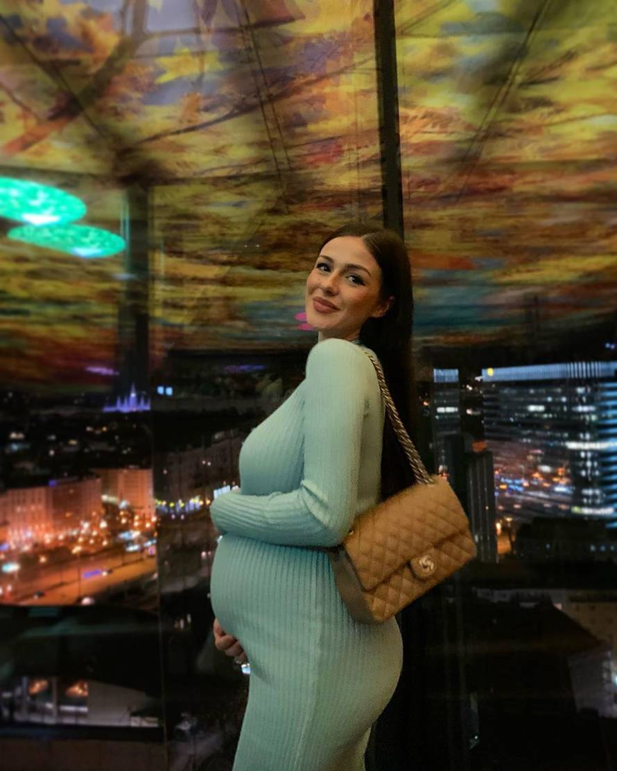 Košarkaš Zubčić postao otac: U obitelj im je stigla kći Sofia