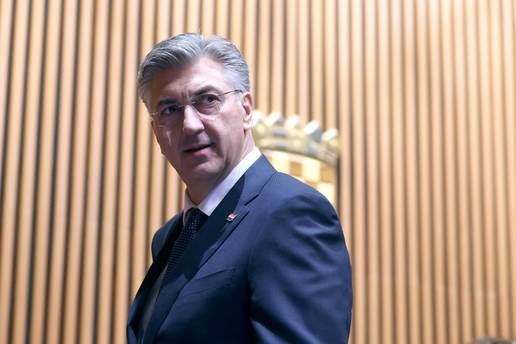 U&Zcaron;IVO Jandrokovi&cacute; izbacio Bulja iz Sabora, Plenkovi&cacute; oporbi: Sigurno &cacute;ete izgubiti izbore