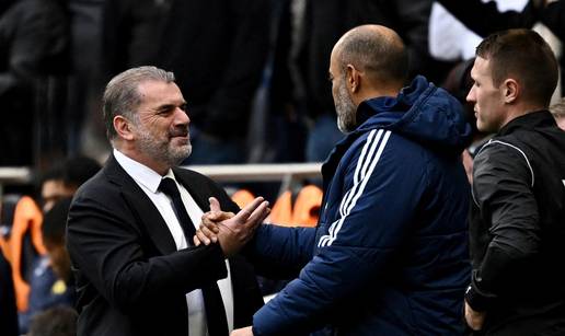 Pala je prva smjena u Premier ligi, vraća se bivši šef Spursa