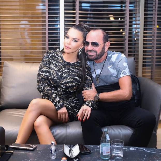 Rijetko tko bi ga prepoznao! Pogledajte kako je popularni Mile Kitić izgledao u mladosti