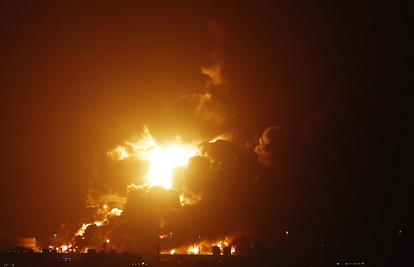 Panika u Rusiji: Ukrajinci su dronovima napali postrojenje za naftu, izazvali veliki požar