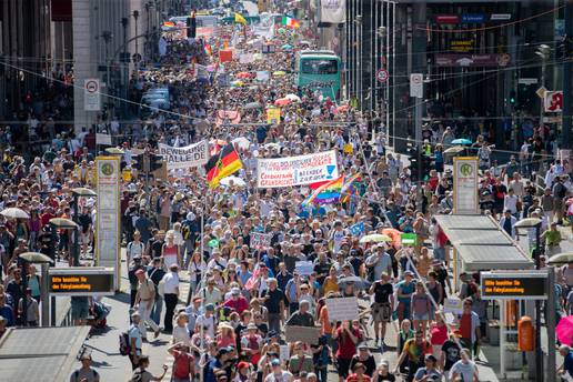 Veliki prosvjed protiv mjera u Berlinu: Mi smo drugi val!