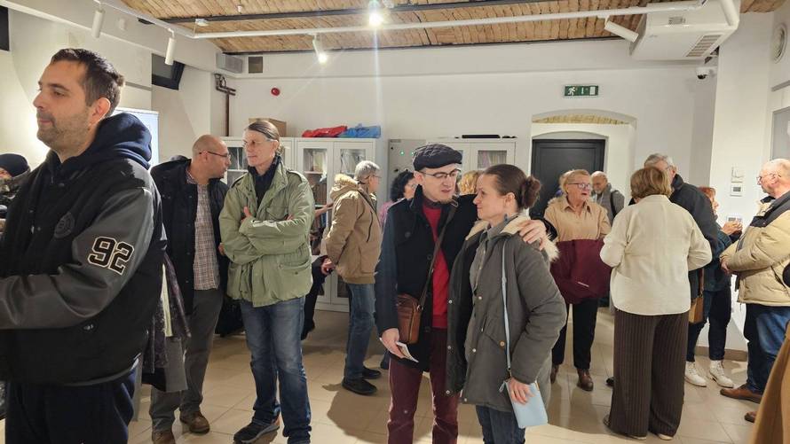 U Somboru su otvorili izložbu tradicionalnog nakita: 'Neki su originali stari i do 100 godina'