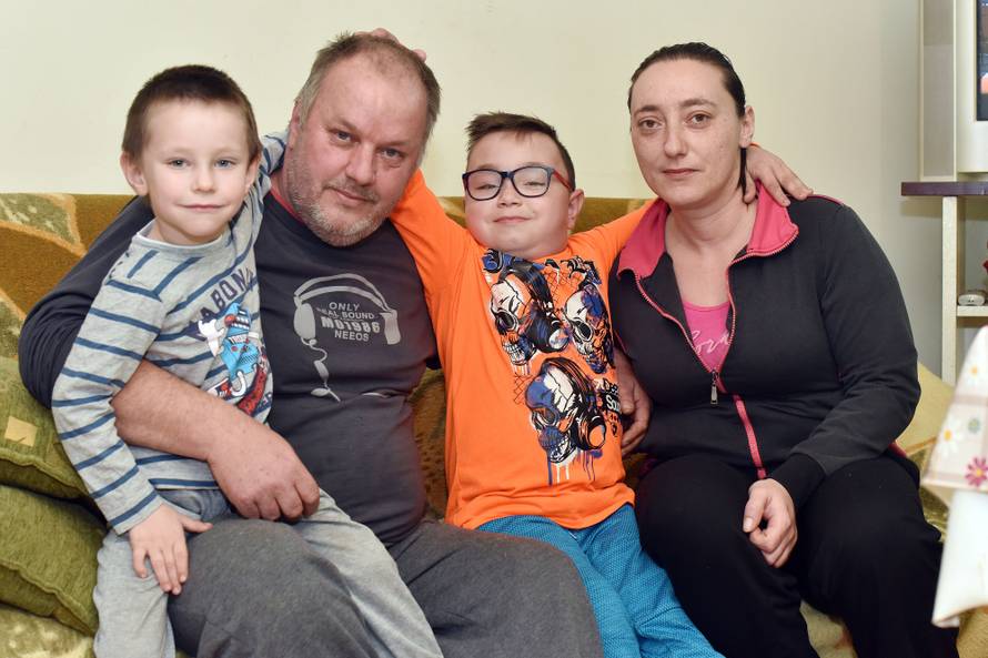 'Naš Ivan mora na pregled u Italiju, a ne može zbog korone'